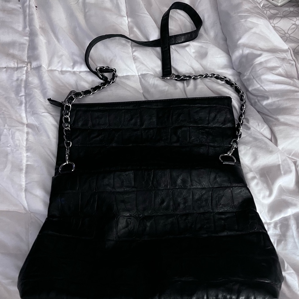 Nicole by Nicole Miller black gold over crossbody - Picture 5 of 12